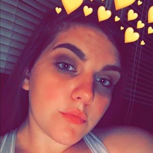 Meet your Posher, Hanah